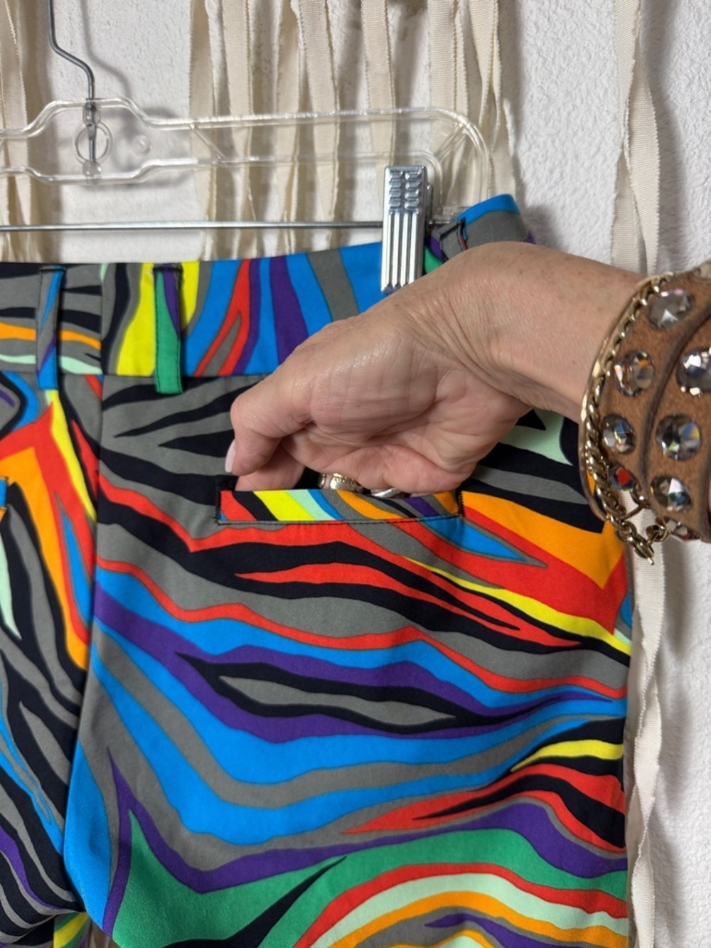 Loudmouth Ladies Golf Bermuda in "Jungle Bogey" Multicolor Zebra Print US2 - Picture 7 of 11